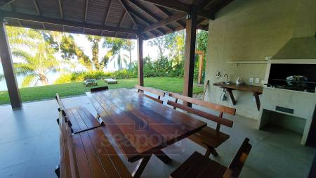 Varanda com churrasqueira Frente ao Mar 