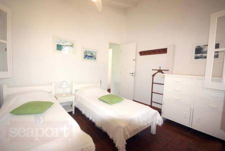 SuÃ­te 4 americana 