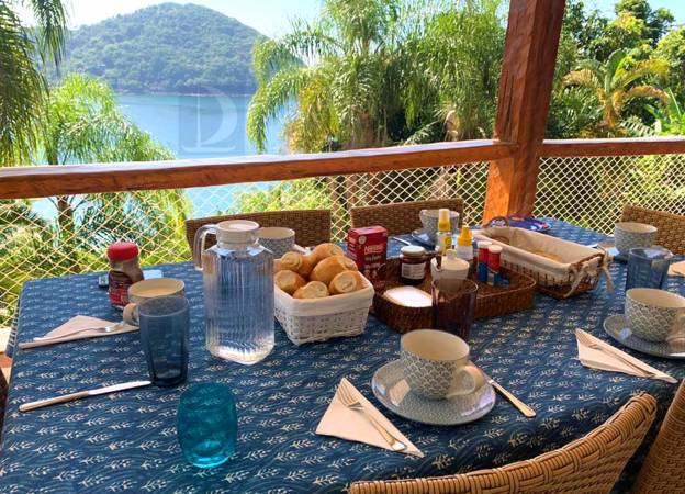 Varanda com vista panorÃ¢mica 