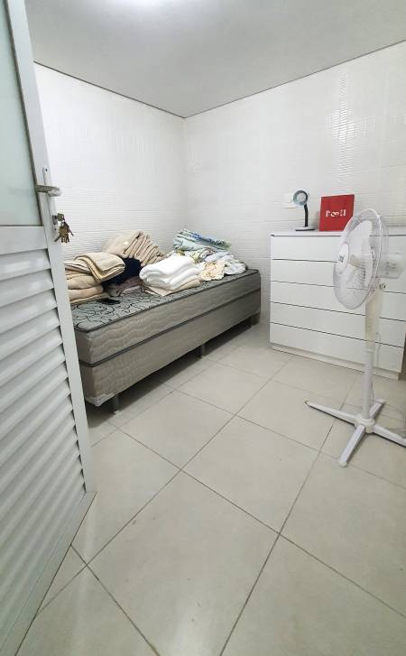 Dependência de empregada 