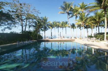 Piscina Frente ao Mar 