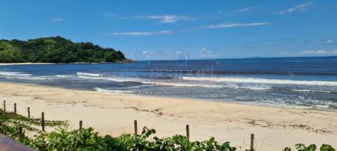 Vista do condomínio  Frente ao Mar 