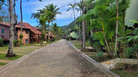 Rua interna do condomínio 